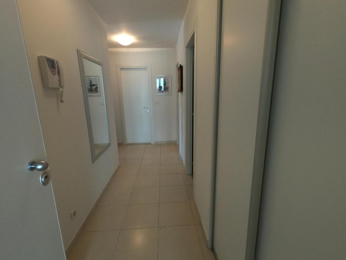 La Fragola Split Apartment Exterior photo